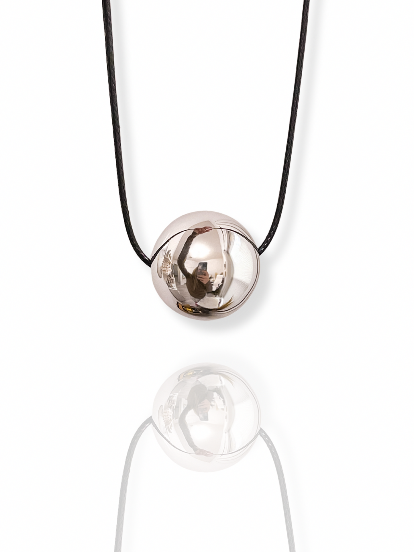 Luz Necklace