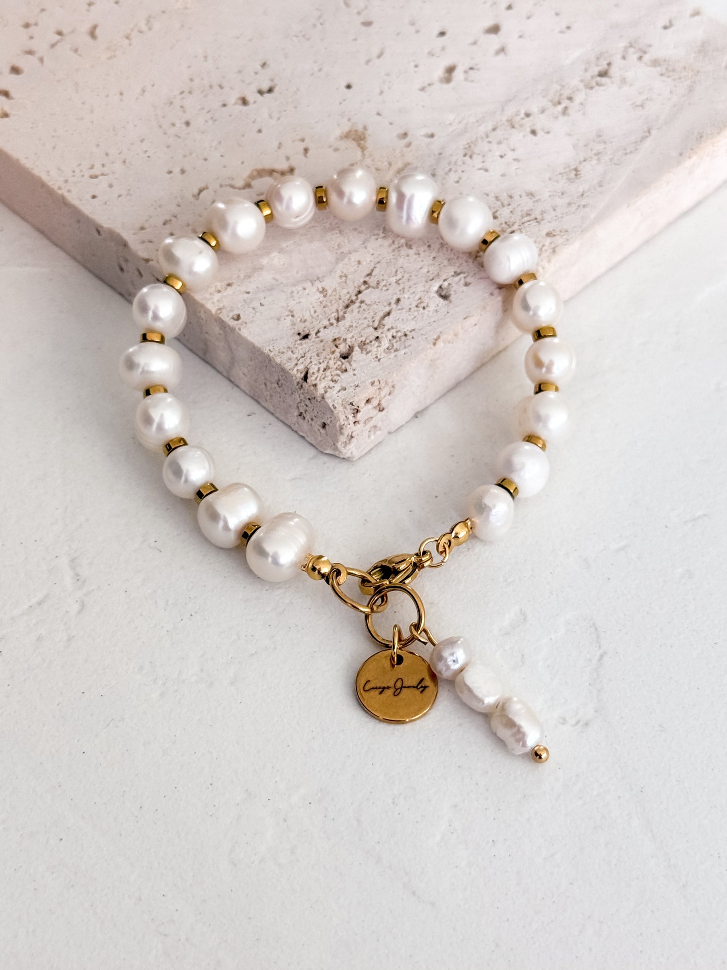 Pearl bracelet